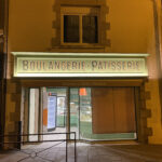 Boulangerie Plumelec Rénovation complète intérieur et luminaires extérieur